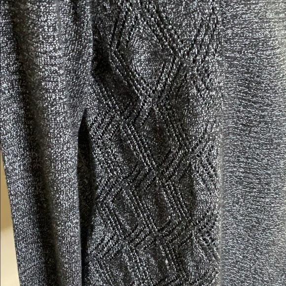 New with tag 2fer 1 cardigan top - Picture 3 of 4